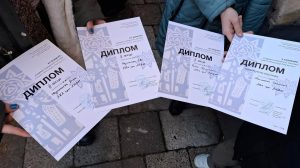Щороку наші ліцеїсти створюють власні авторські листівки і з нетерпінням очікують підведення підсумків. 